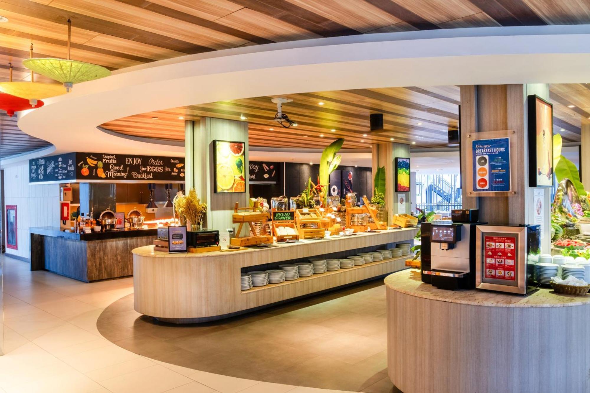 Hotel Destination Phuket - Sha Extra